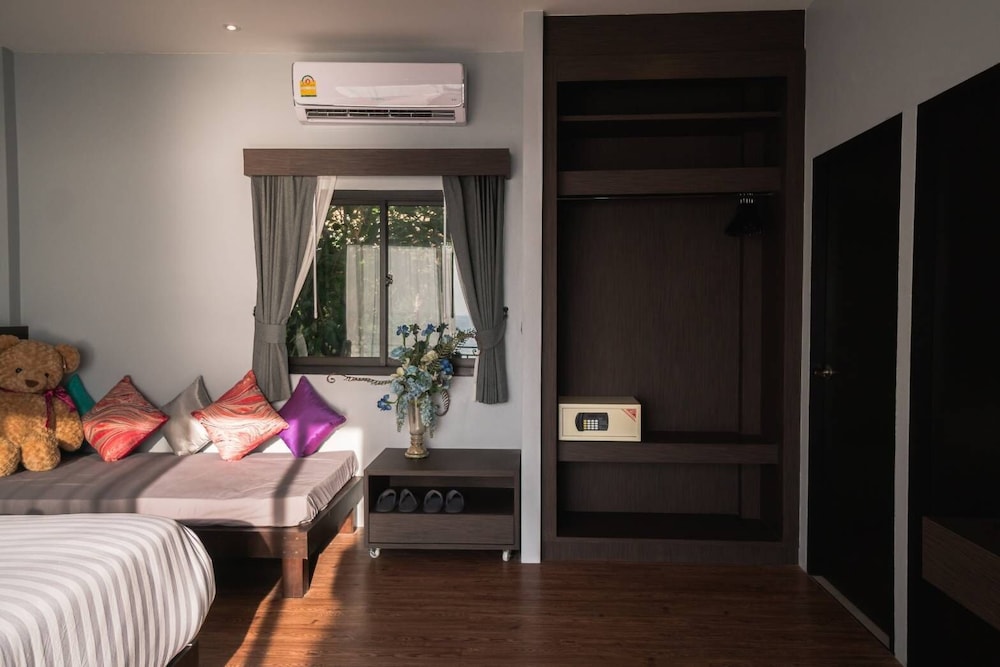 Sea Garden Resort Haad Chao Phao 13/50