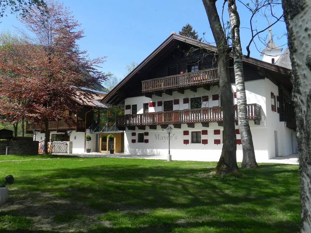 SCHLOSS PRIELAU 47/50