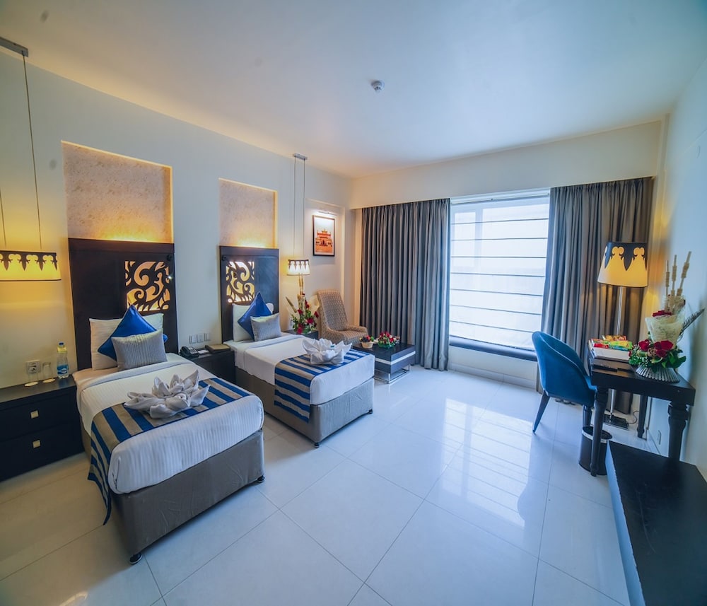 Barsana Hotel And Resort 15/50
