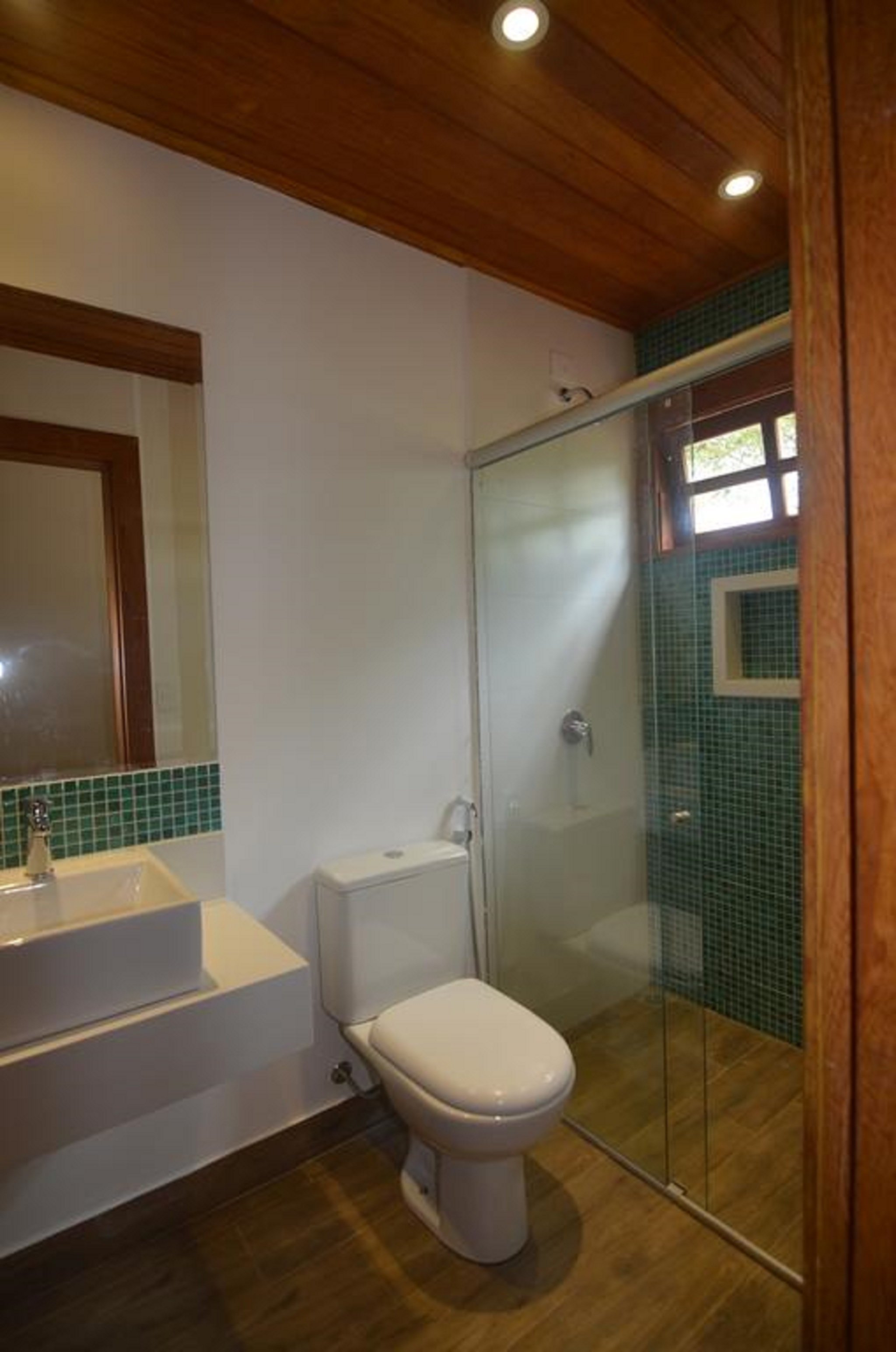 Ravenala Hotel 18/19