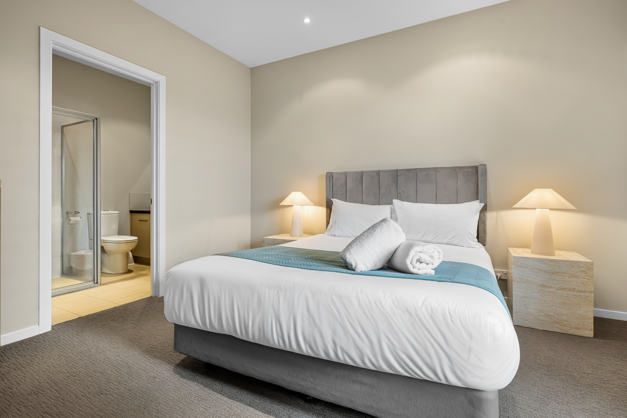 2 Bedrooms, Penthouse, 2 Bathrooms