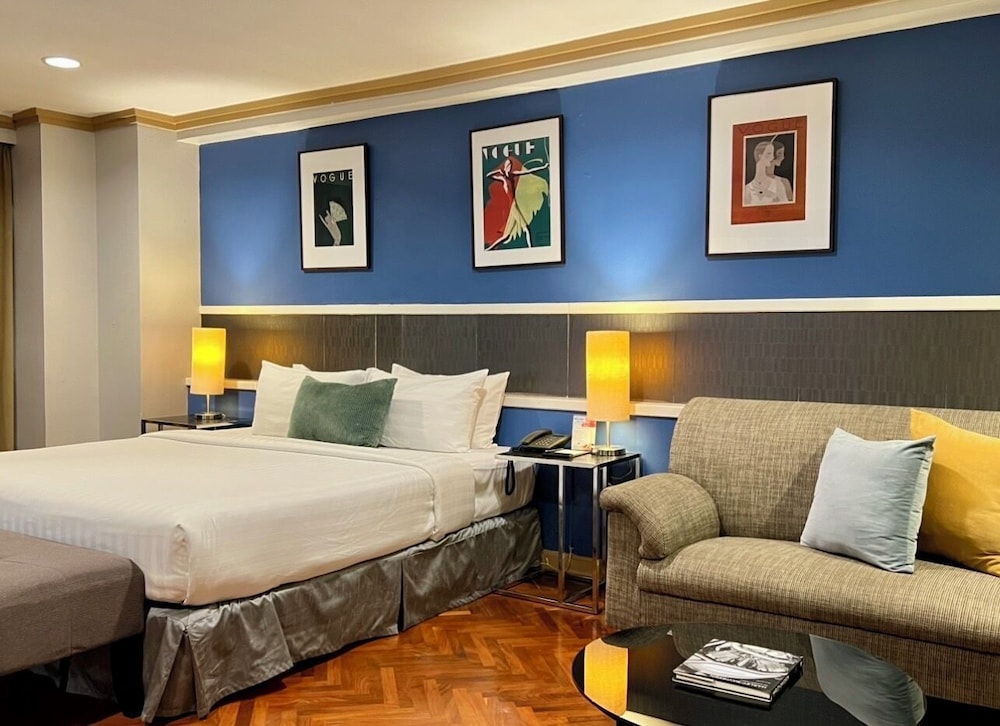 2 BEDROOMS, FAMILY SUITE