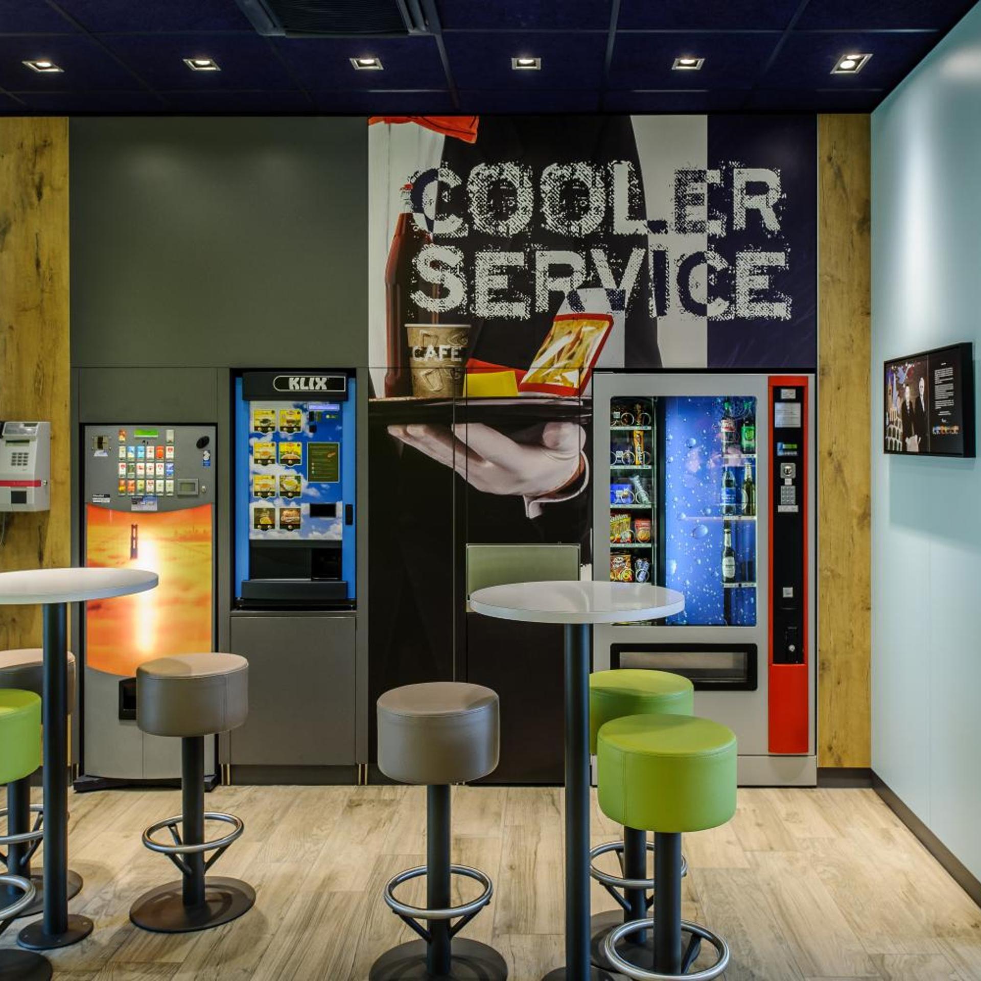 Ibis Budget Salzburg Airport - Self-Check-In 27/29