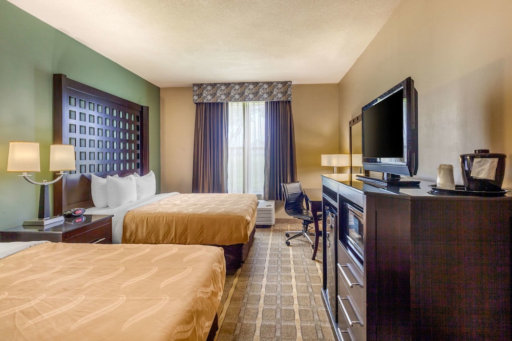 Quality Inn Suites Durant 9/28