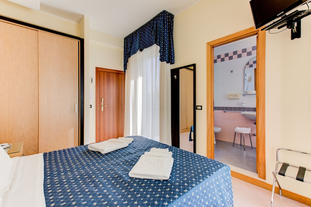 Hotel Verona 11/68