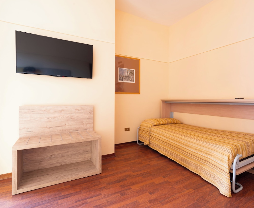 Hotel Tirreno 29/43