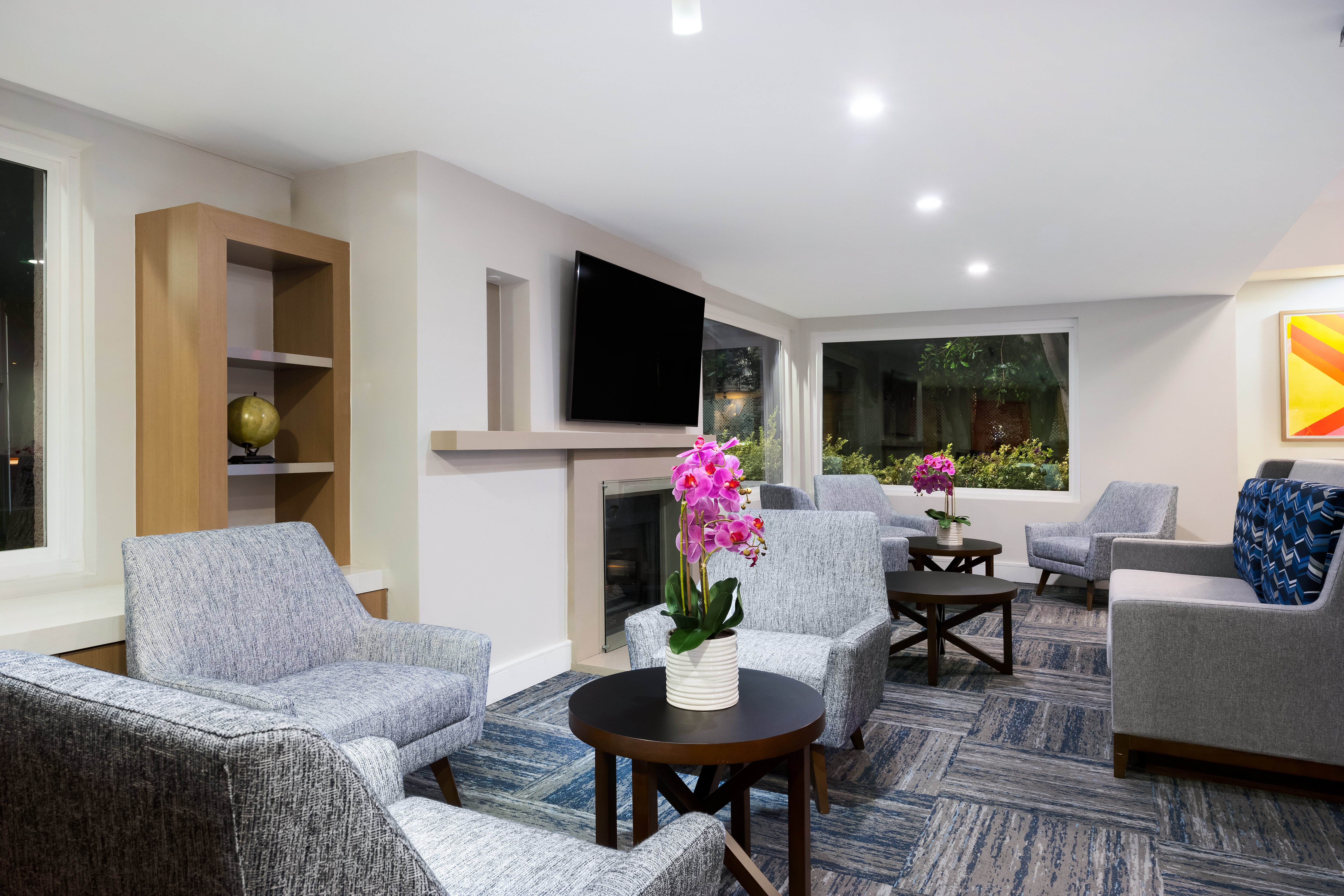 Holiday Inn Express Simi Valley 39/60
