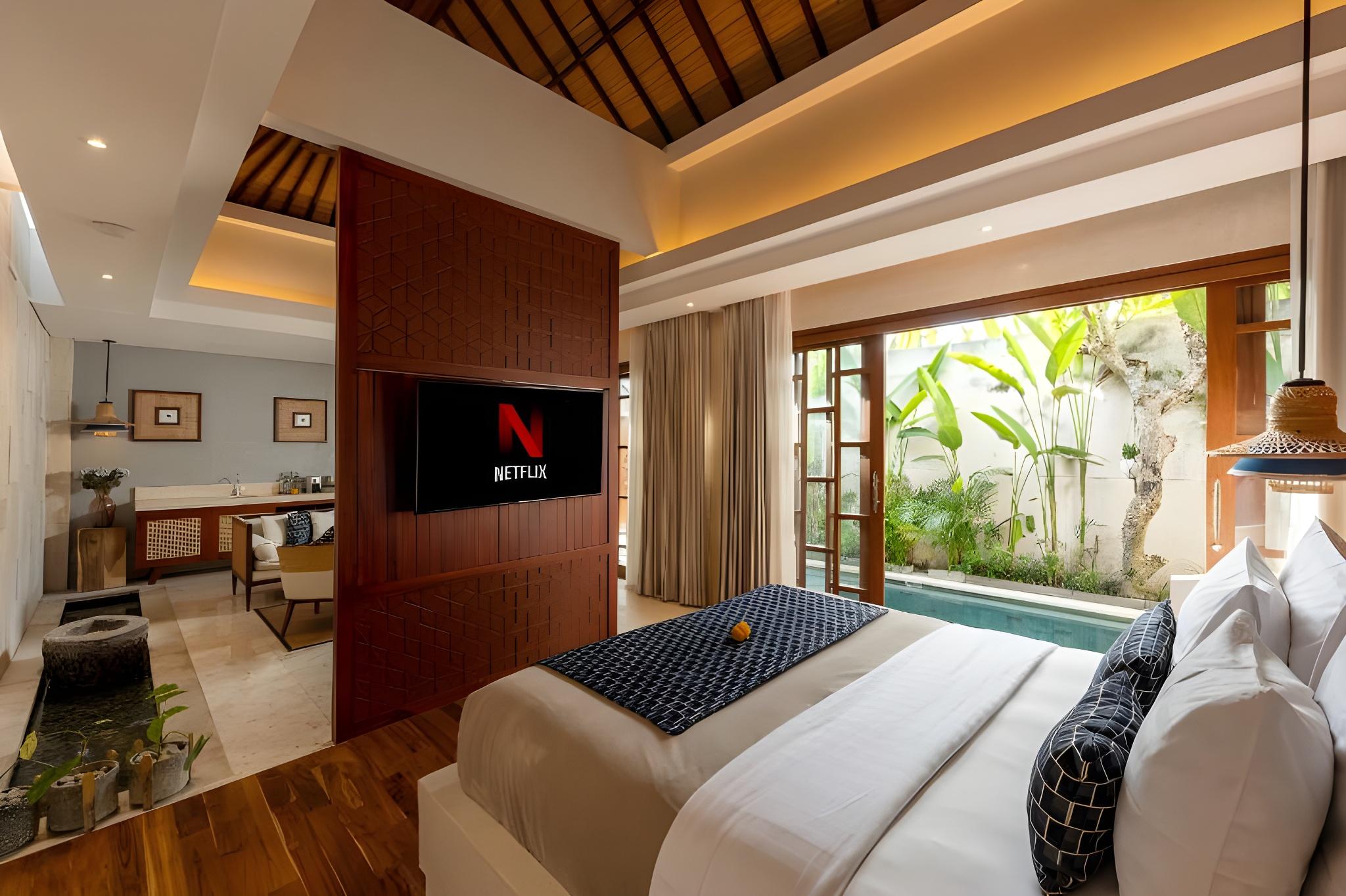 1 BEDROOM, ROYAL, VILLA