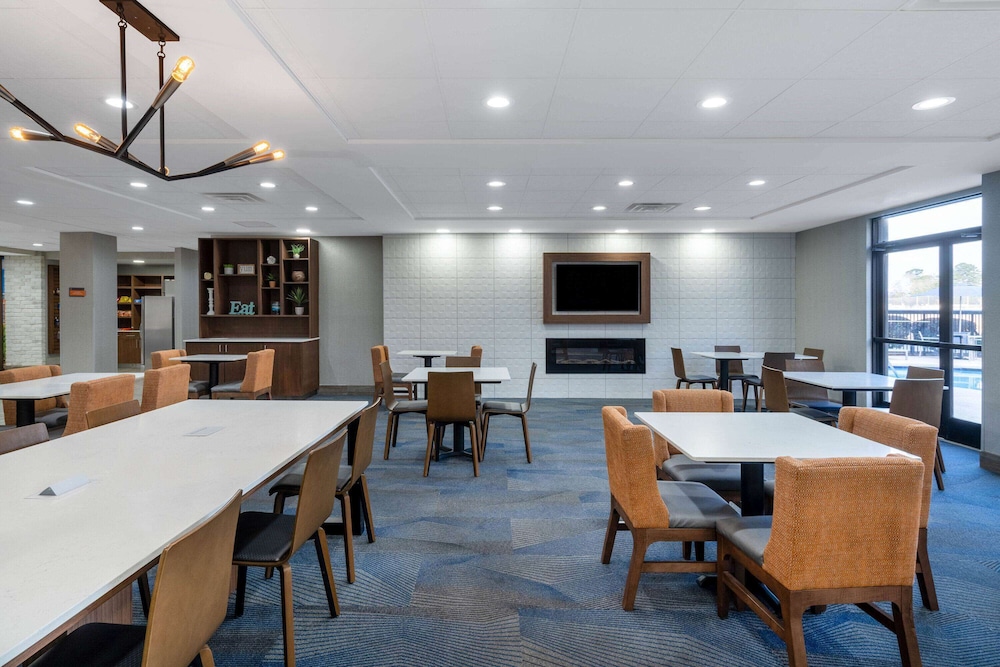 La Quinta Inn & Suites by Wyndham-Albany GA 22/31