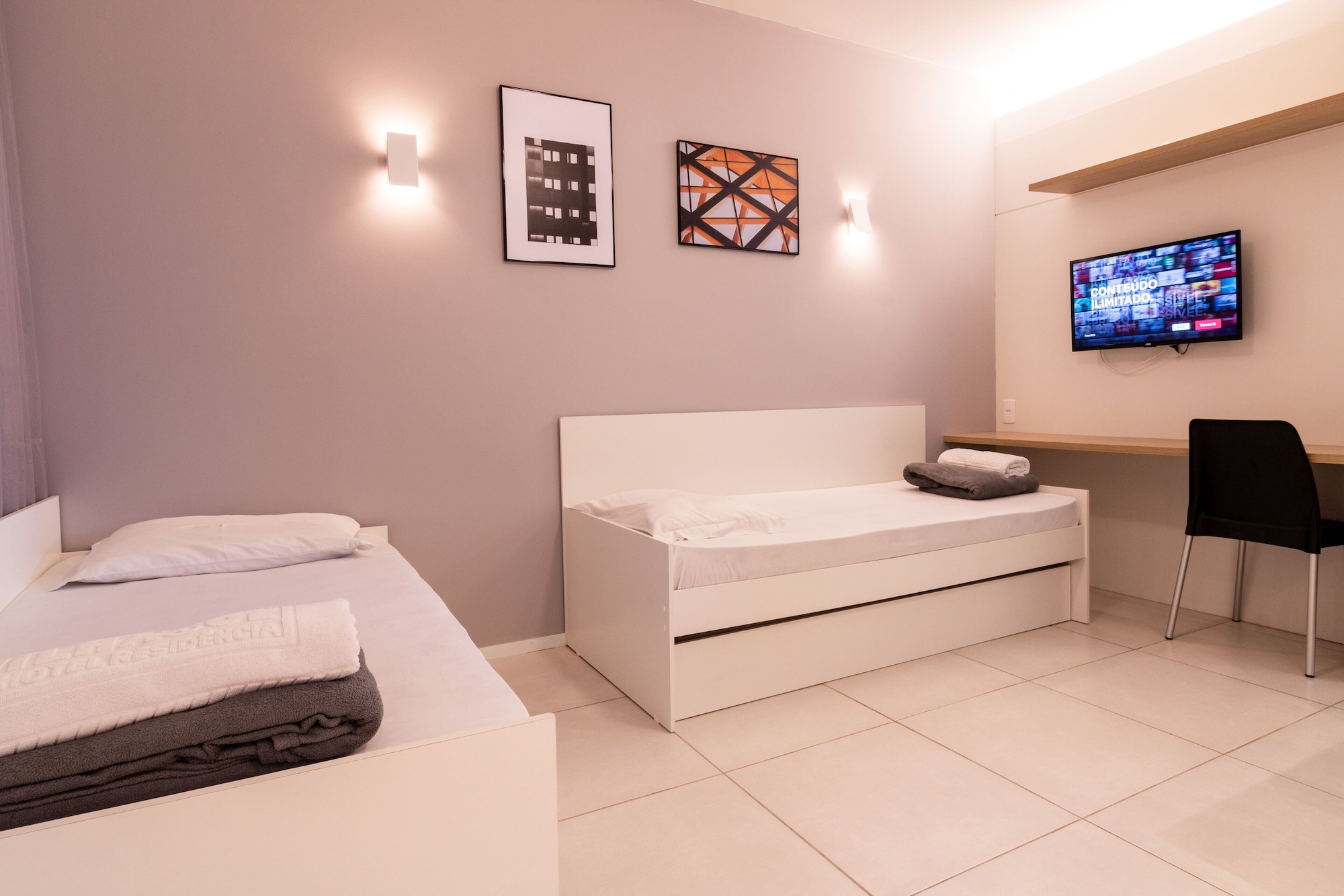 1 BEDROOM, SUPERIOR, STUDIO