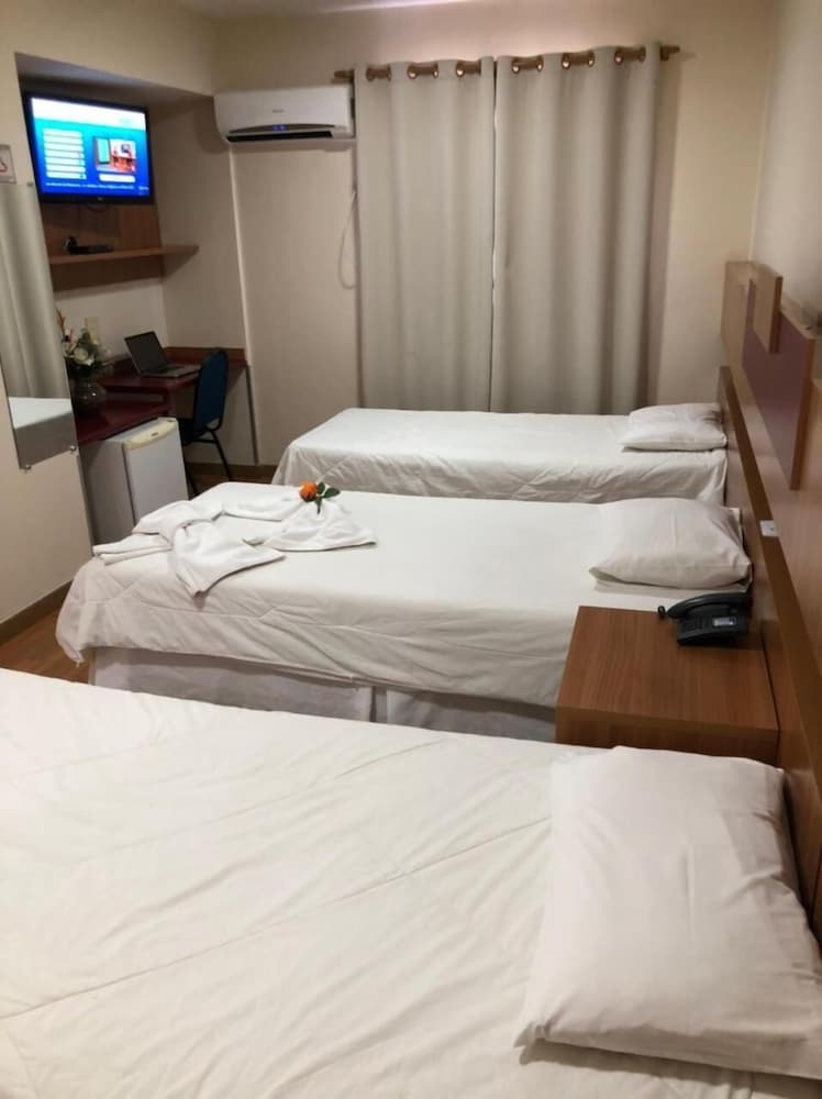 Aero Park Hotel 9/22