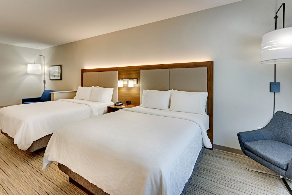 Holiday Inn Express Hotel & Suites Weatherford 27/57