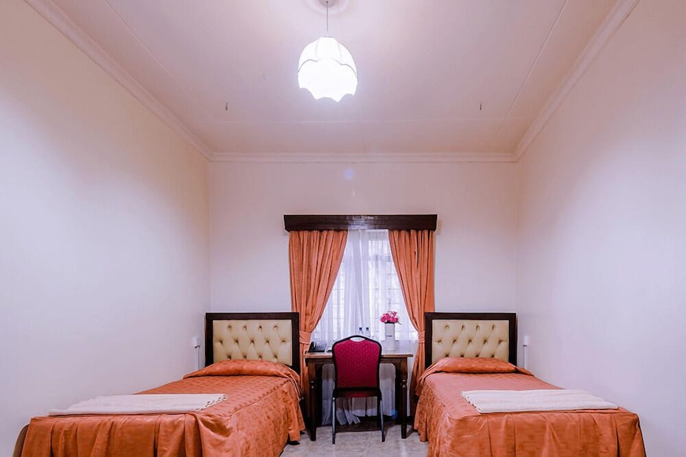 Chak Guest House & Conference Centre 6/22