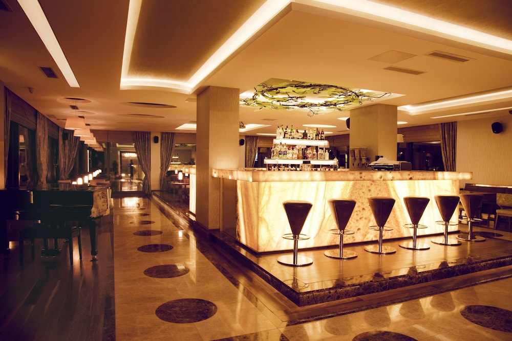 Suadiye Hotel 9/63