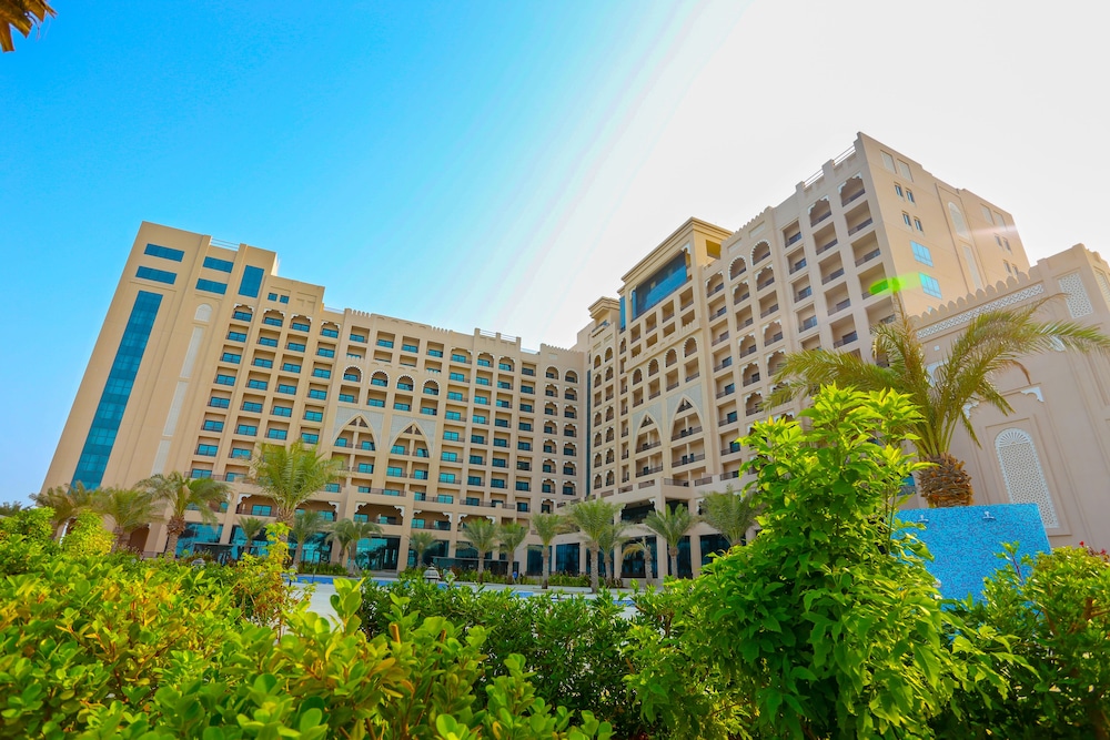 Al Bahar Hotel & Resort in FUJAIRAH