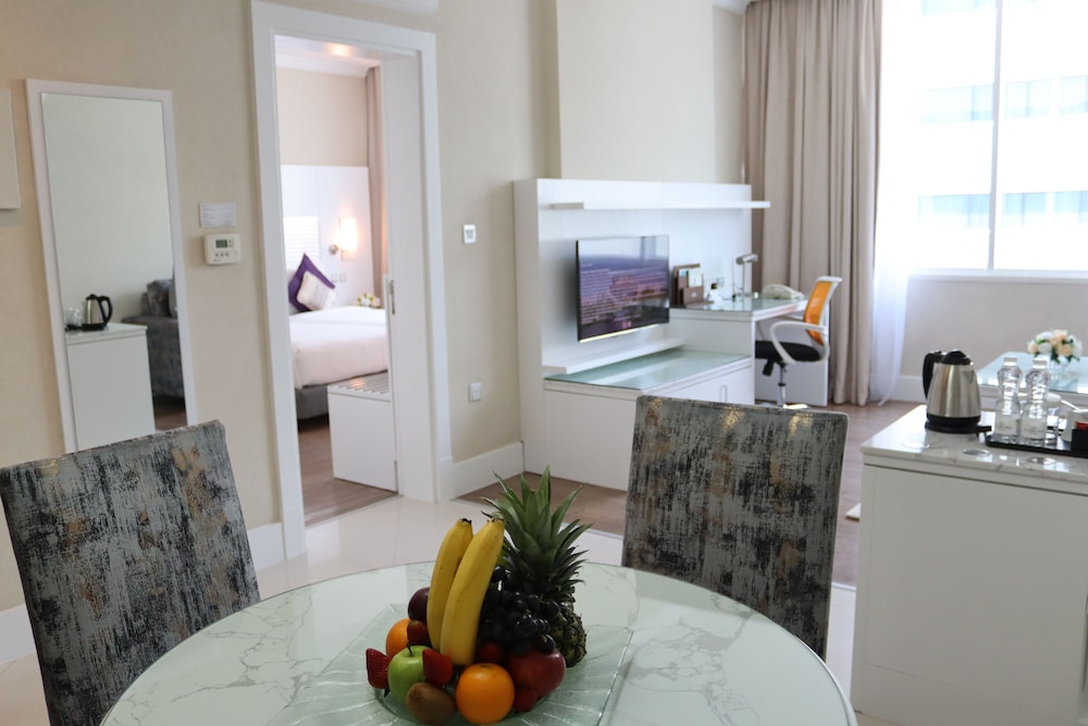 Holiday Villa Hotel and Residence City Centre Doha 30/50
