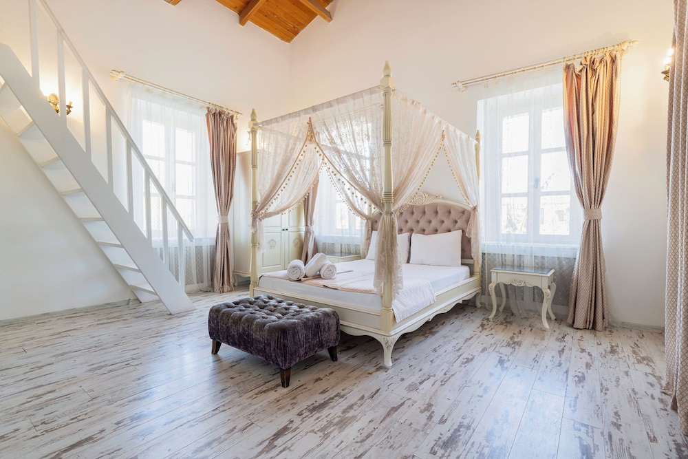 Alacati Roka Tas Otel 14/29