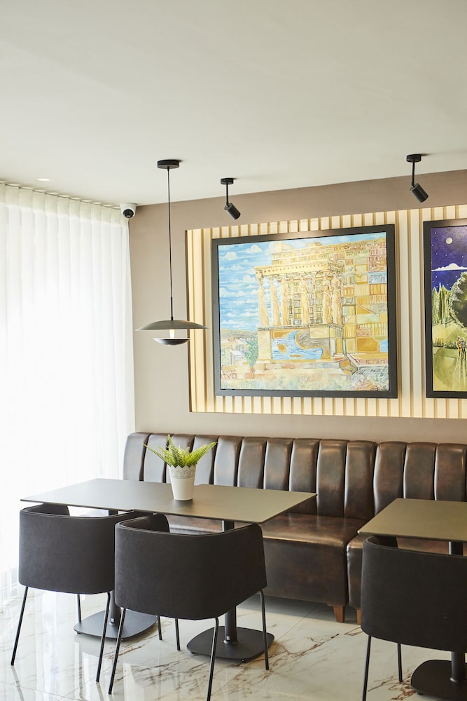 Urban Frame Acropolis 45/59