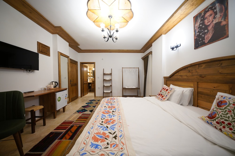 Pashahan Hotel 8/43