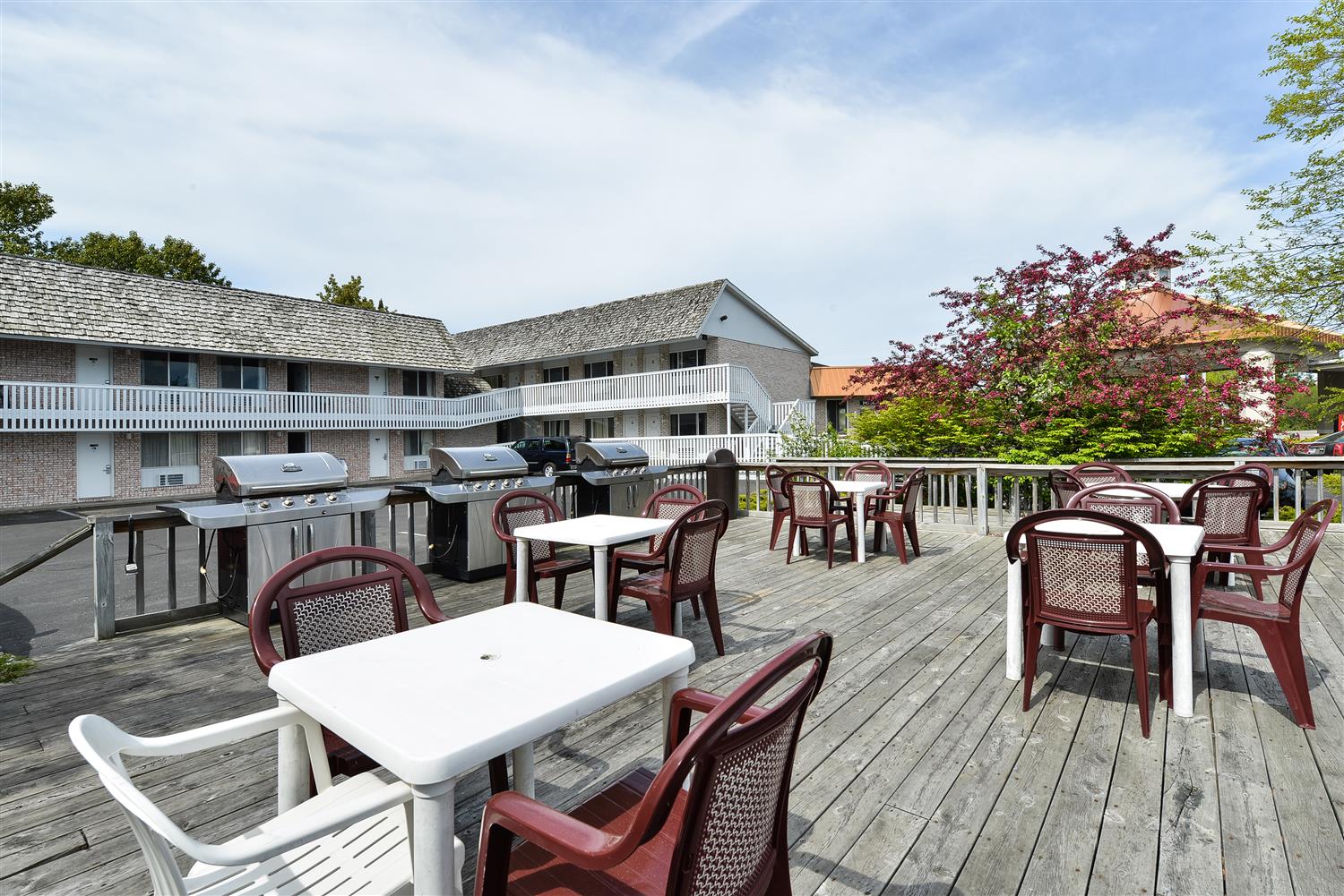Travelodge by Wyndham Mackinaw City 16/18