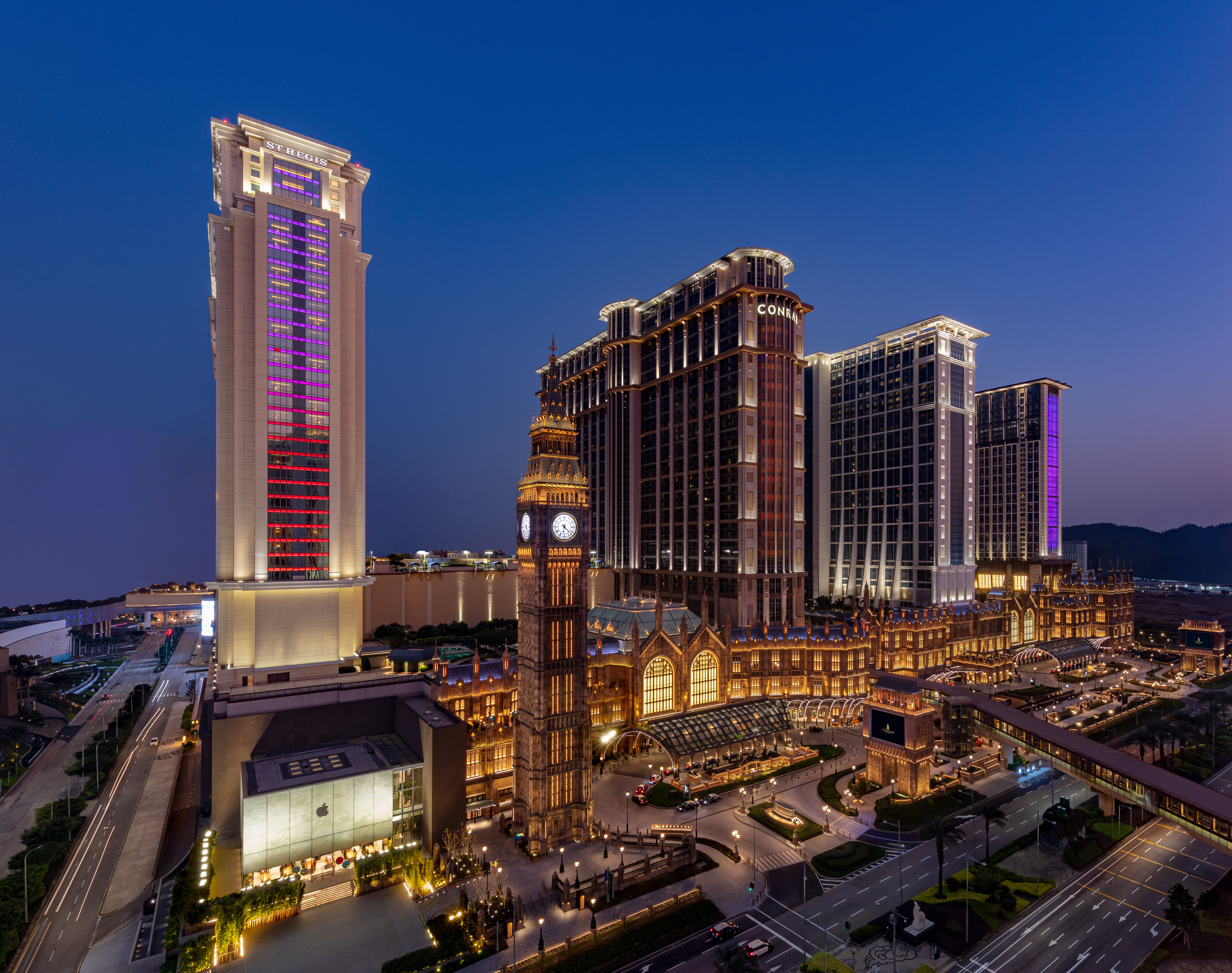 The Londoner Hotel (ex Holiday Inn Macao Cotai Central) 44/50