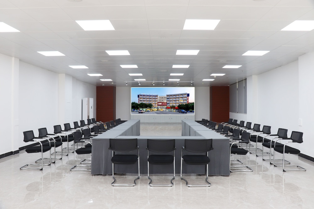Ausotel Smart Baiyun International Airport T2 51/60