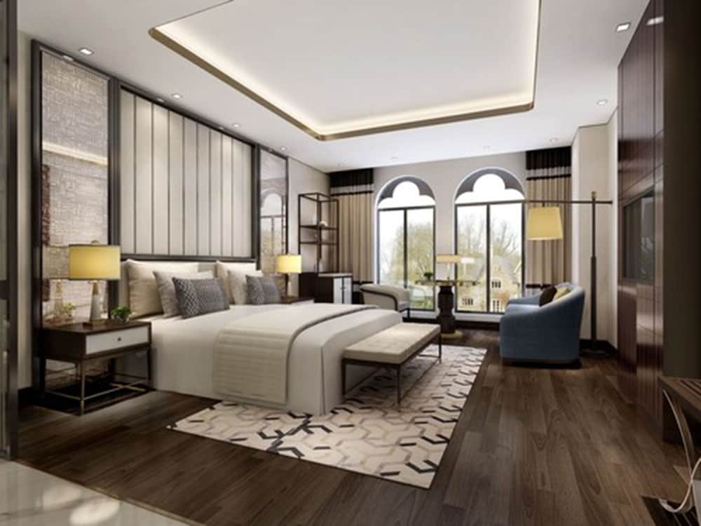 SUPERIOR, KING BED