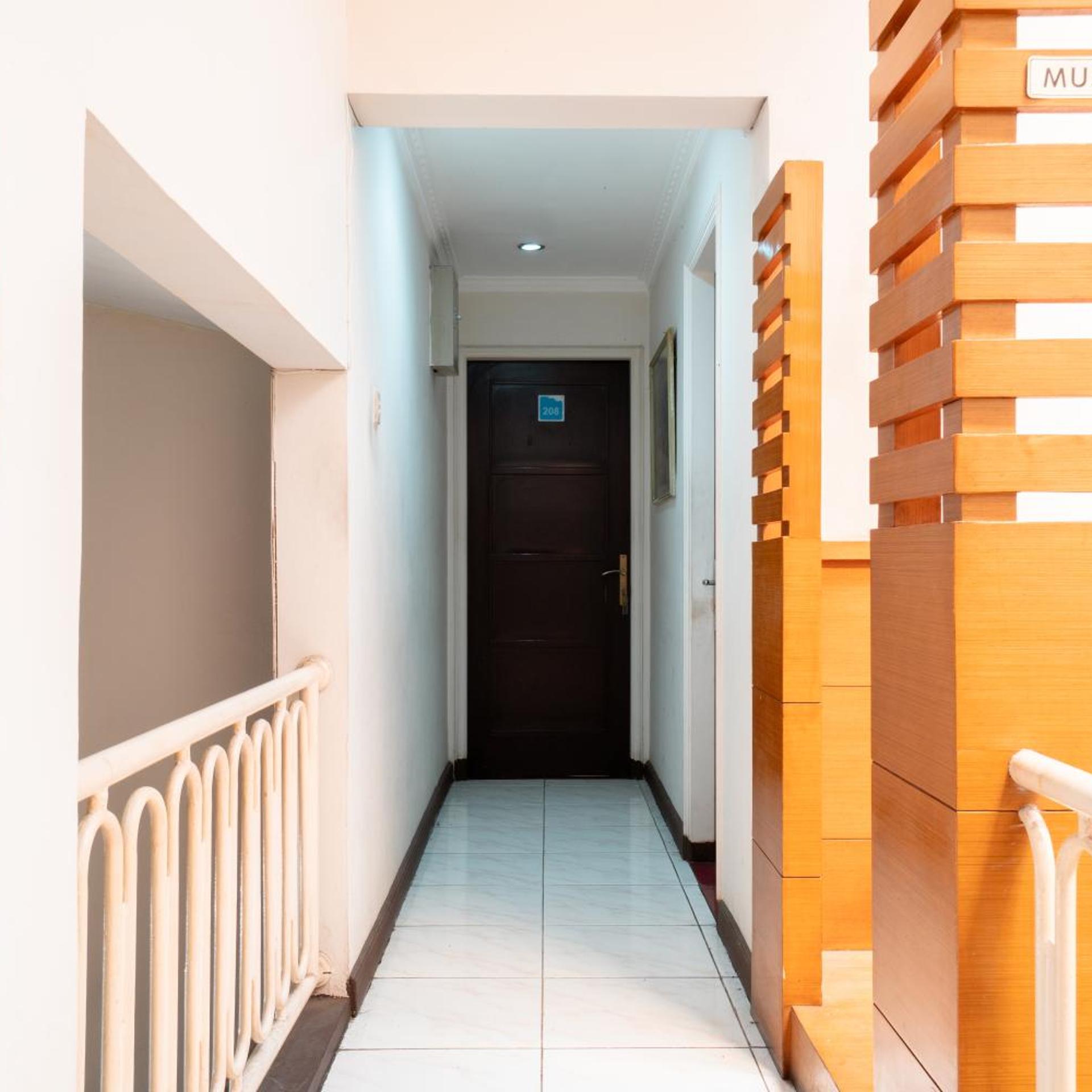 Rehat at Hotel 10 Buah Batu 36/50