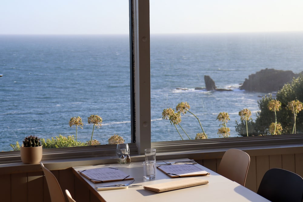 Housel Bay Hotel 49/62