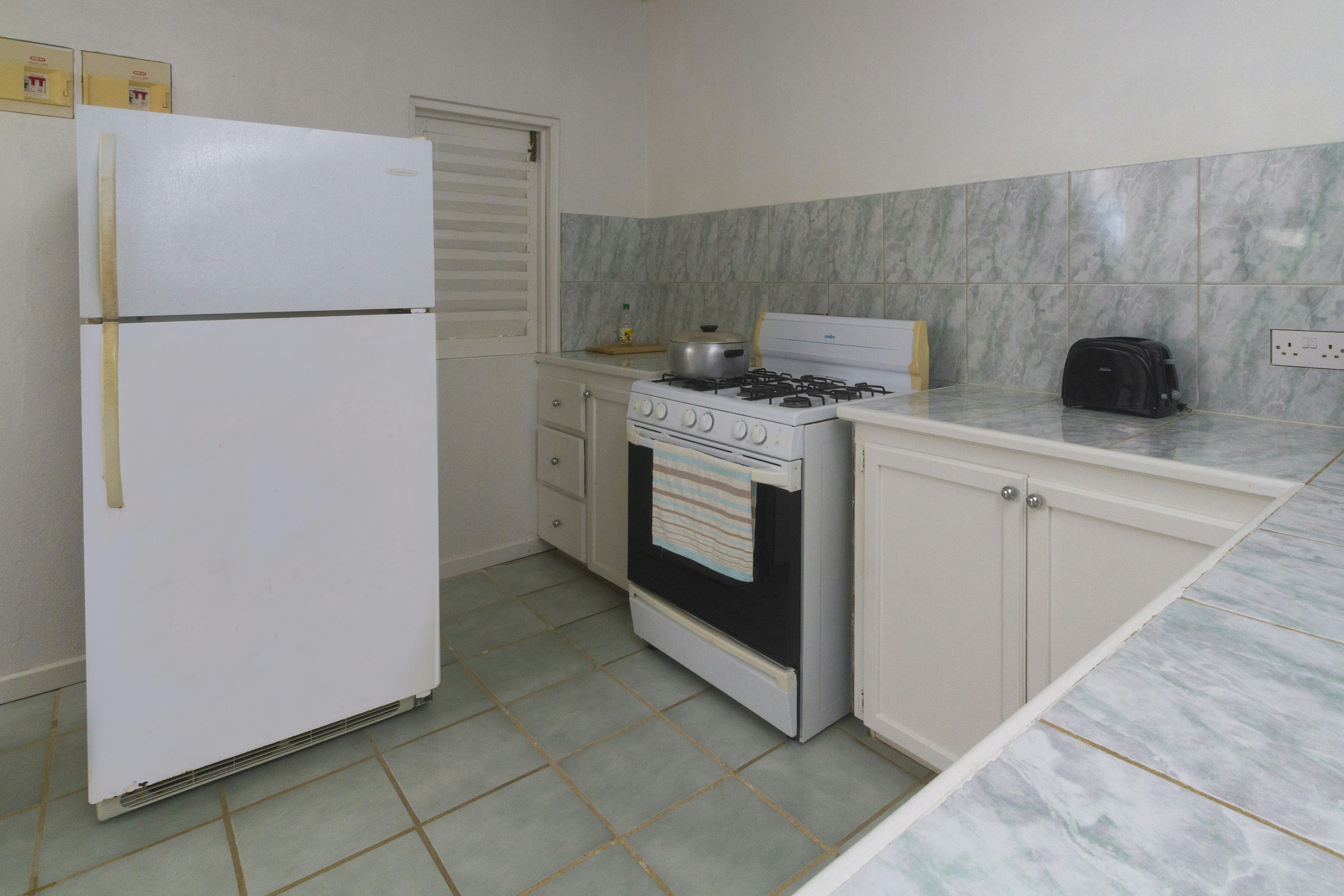 Bequia Beachfront Villa Hotel 14/83