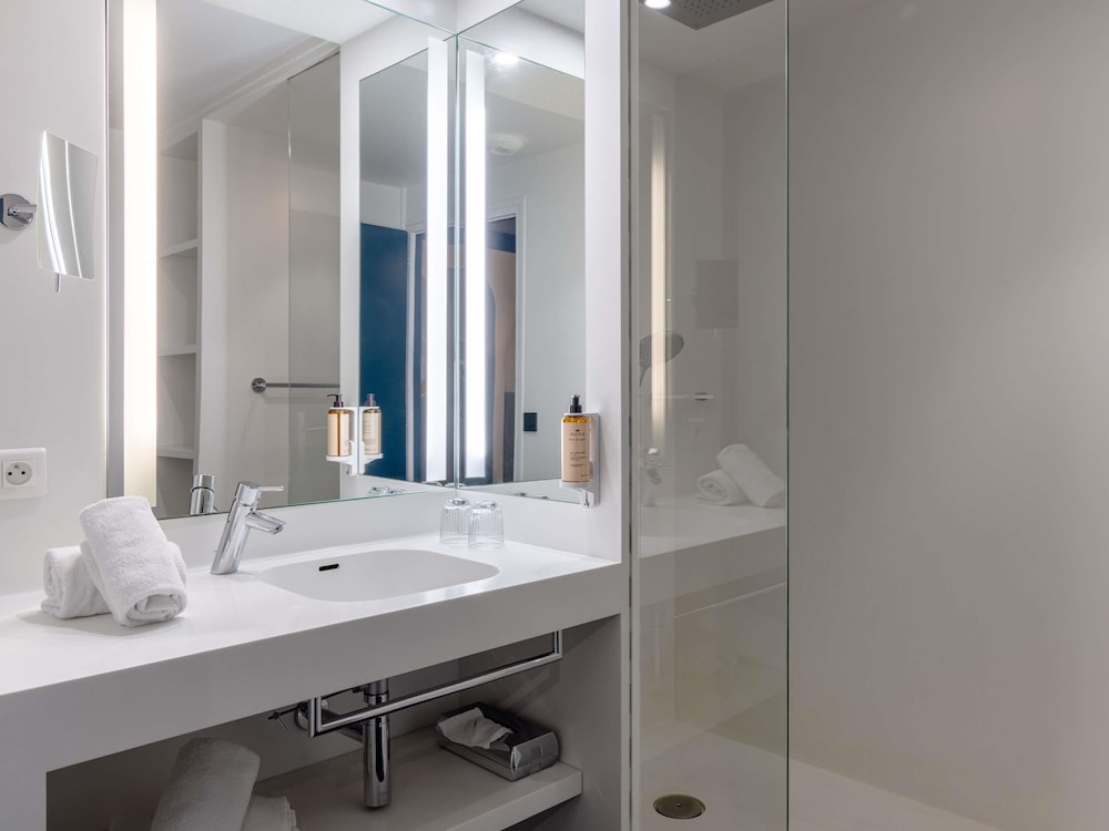 Mercure Annecy Centre 67/69