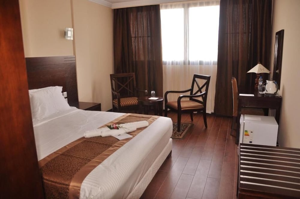 Central Hotel Tana 14/35