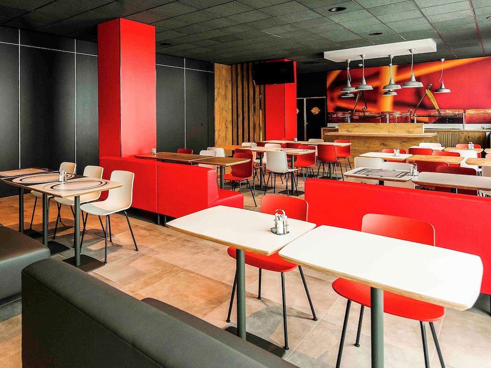 Ibis Poznan Polnoc 56/73