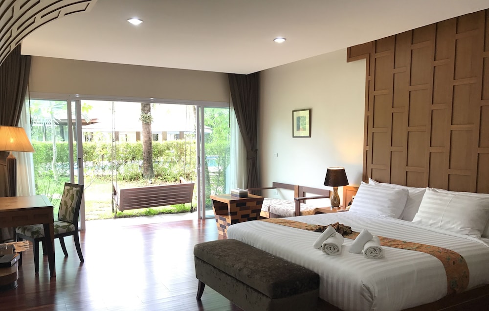 Taman Spa Resort 16/70