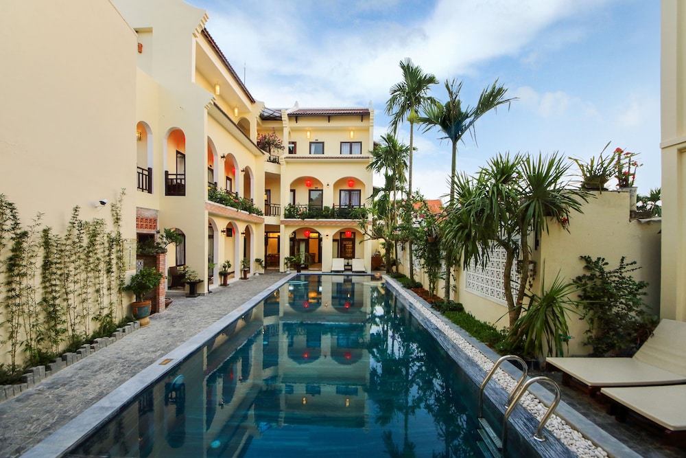 Little Town Villa photo2