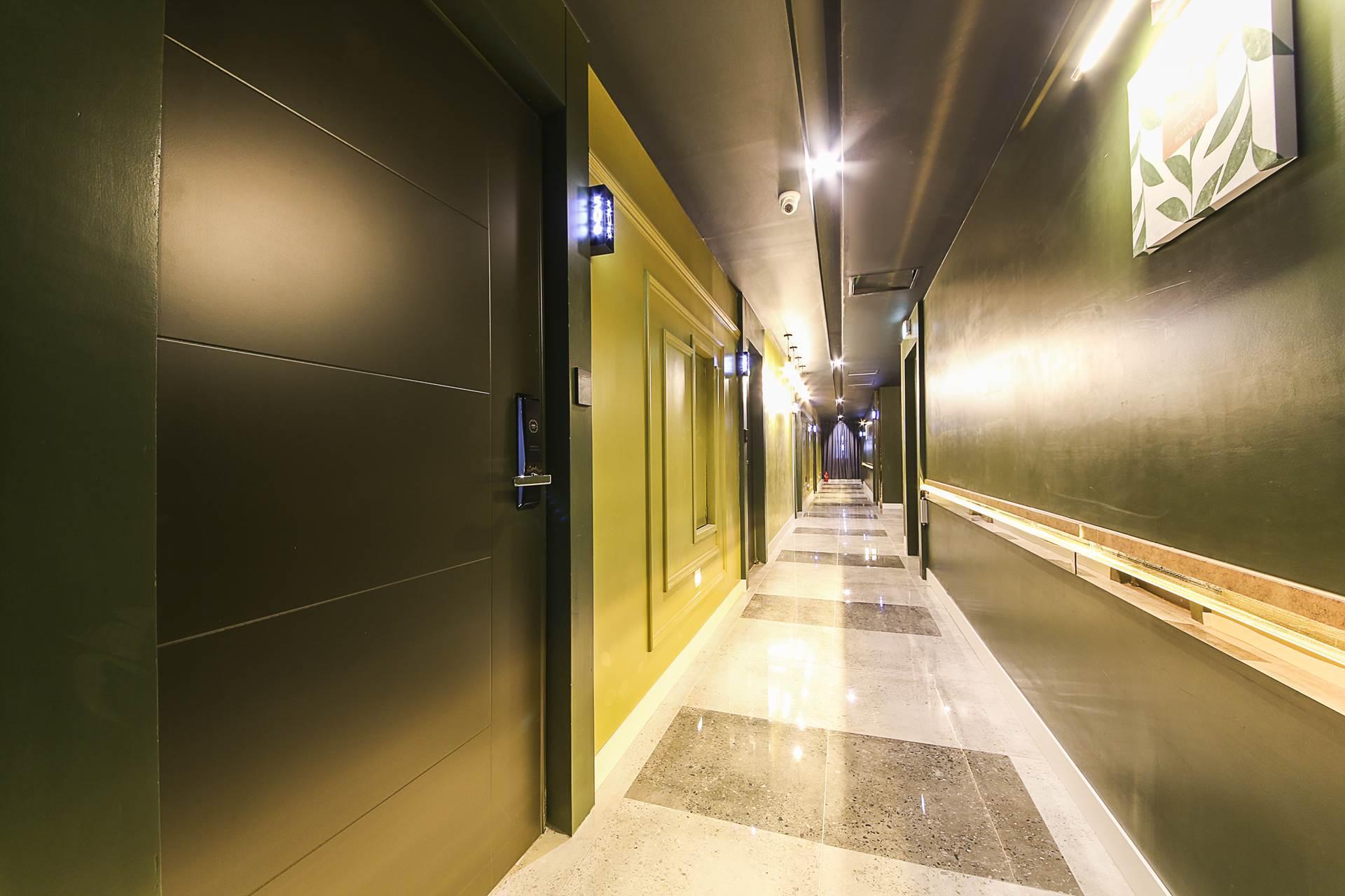 Carino Hotel 20/32
