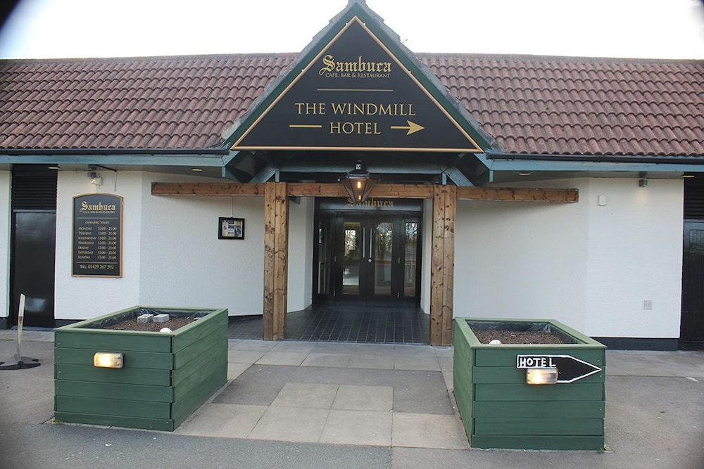 The Windmill 22/24