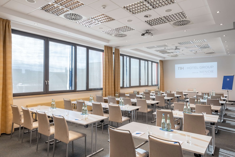 Nh Stuttgart Airport 38/50