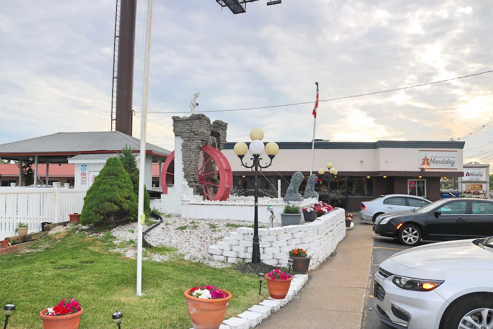Budget Host Inn Niagara Falls 33/60