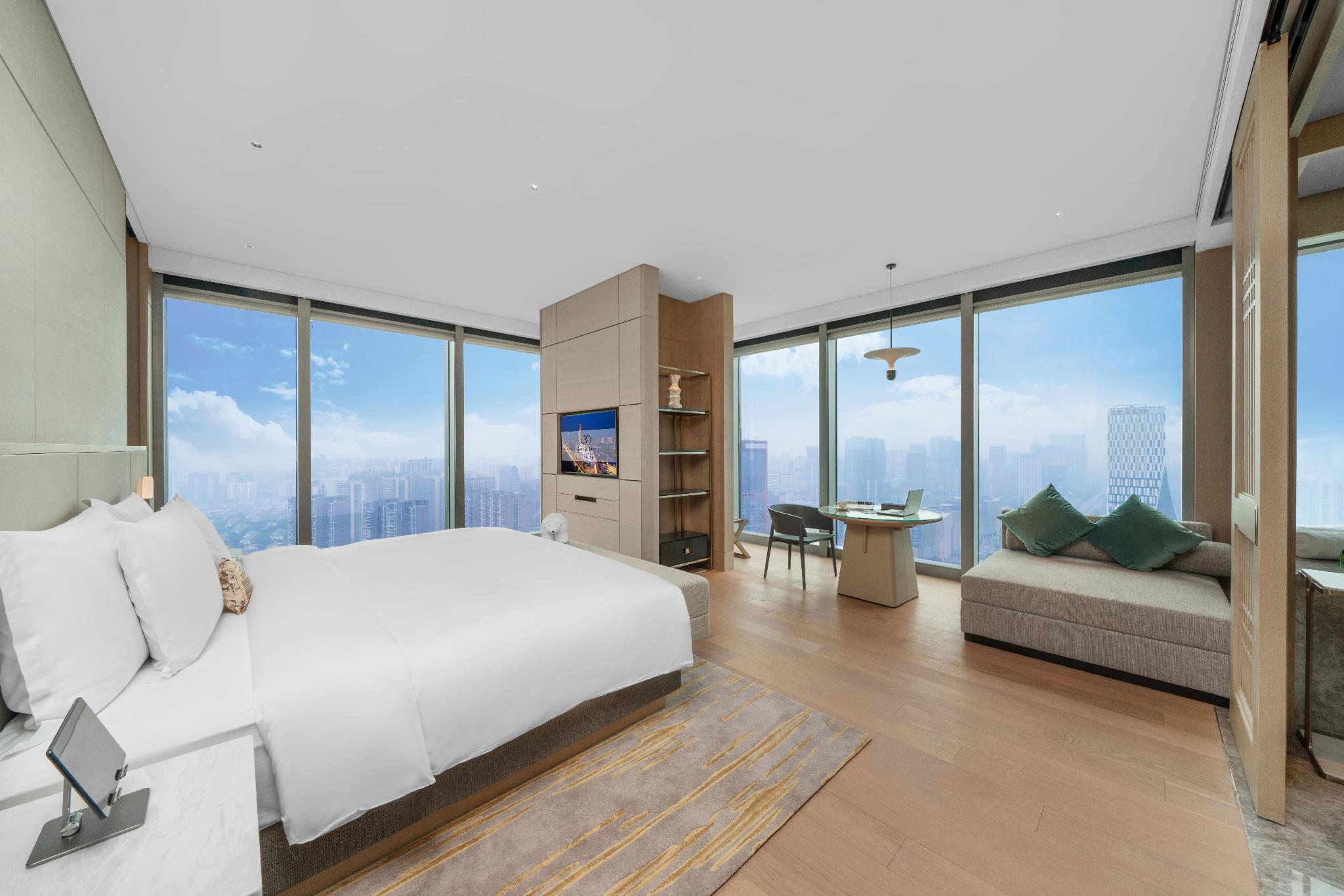 RIVER VIEW SUITE