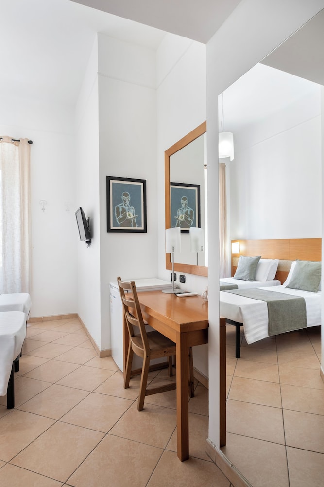 Hotel Moscatello 31/56