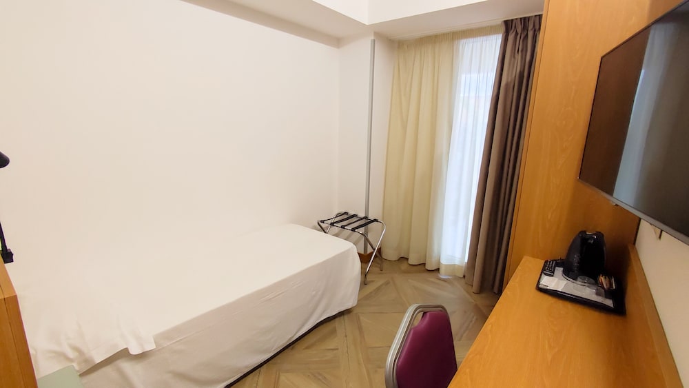 ROOM, SINGLE, SINGLE BED