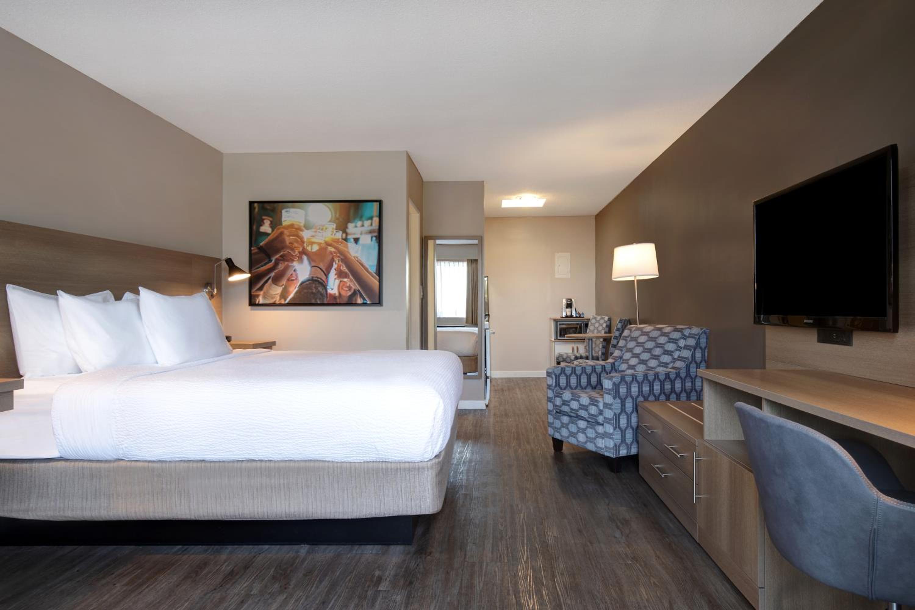 Room, King Bed, Partial View