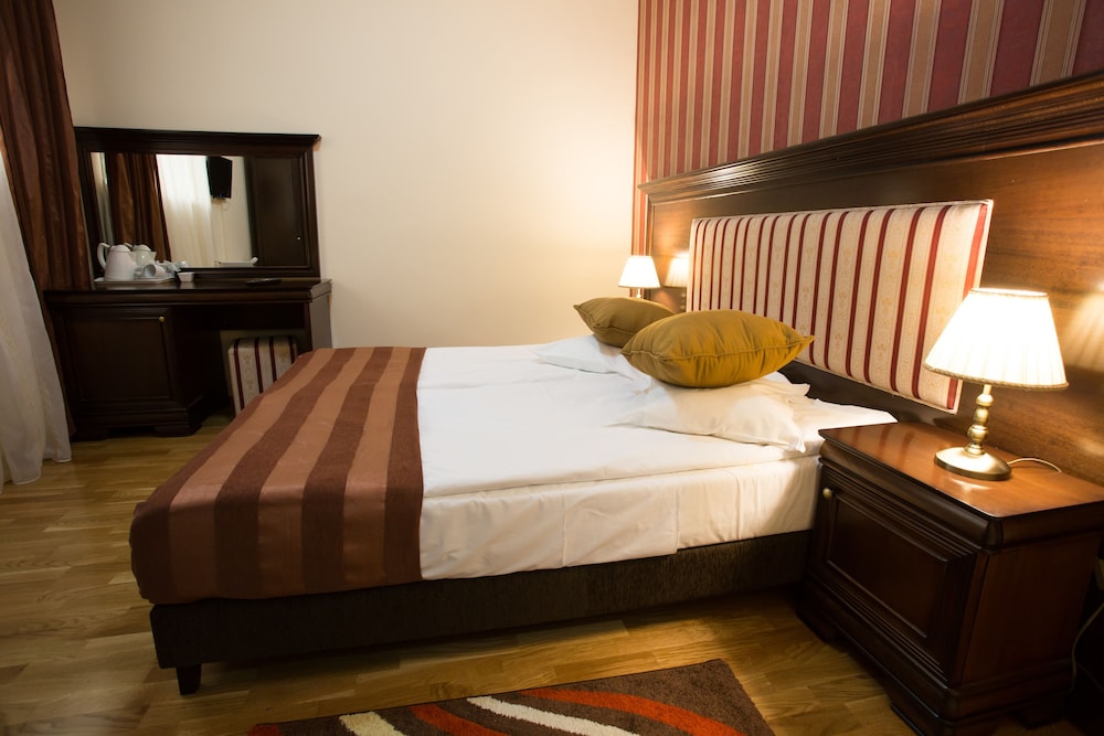 Hotel Rina Cerbul 17/34