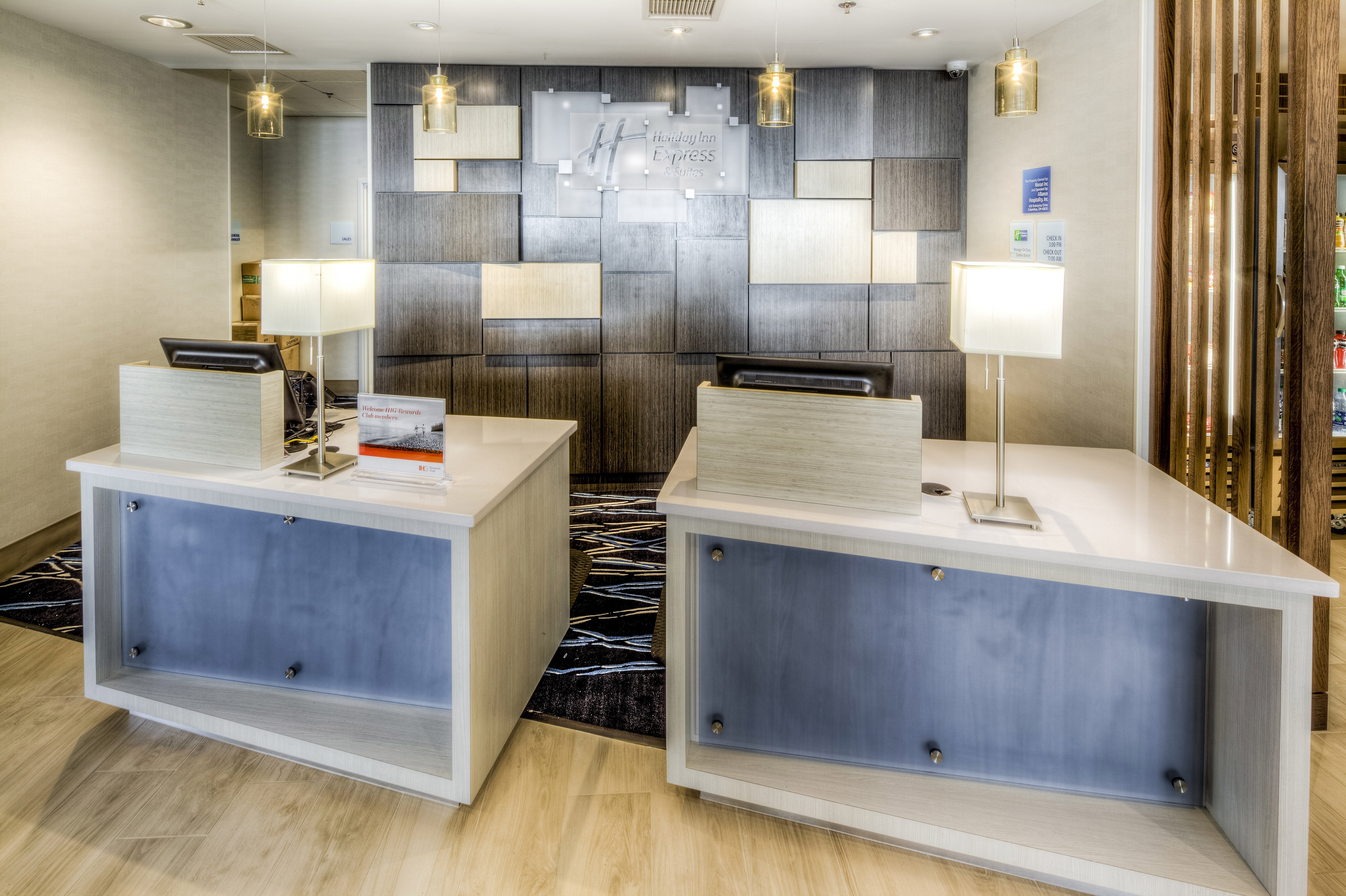 Holiday Inn Express And Suites Cleveland West Westlake 8/54