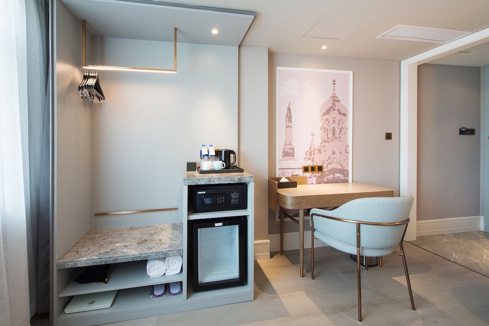 Mercure Harbin Hexing Road 40/48