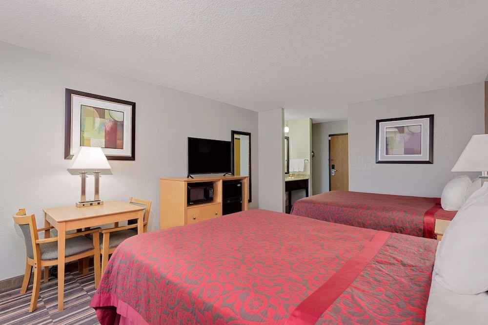 Days Inn by Wyndham Sturtevant / Racine / Mount Pleasant 26/78