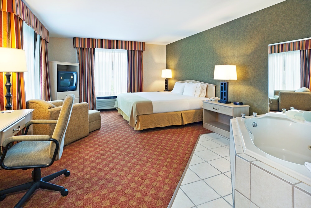Holiday Inn Express & Suites Corbin, an IHG Hotel 60/61