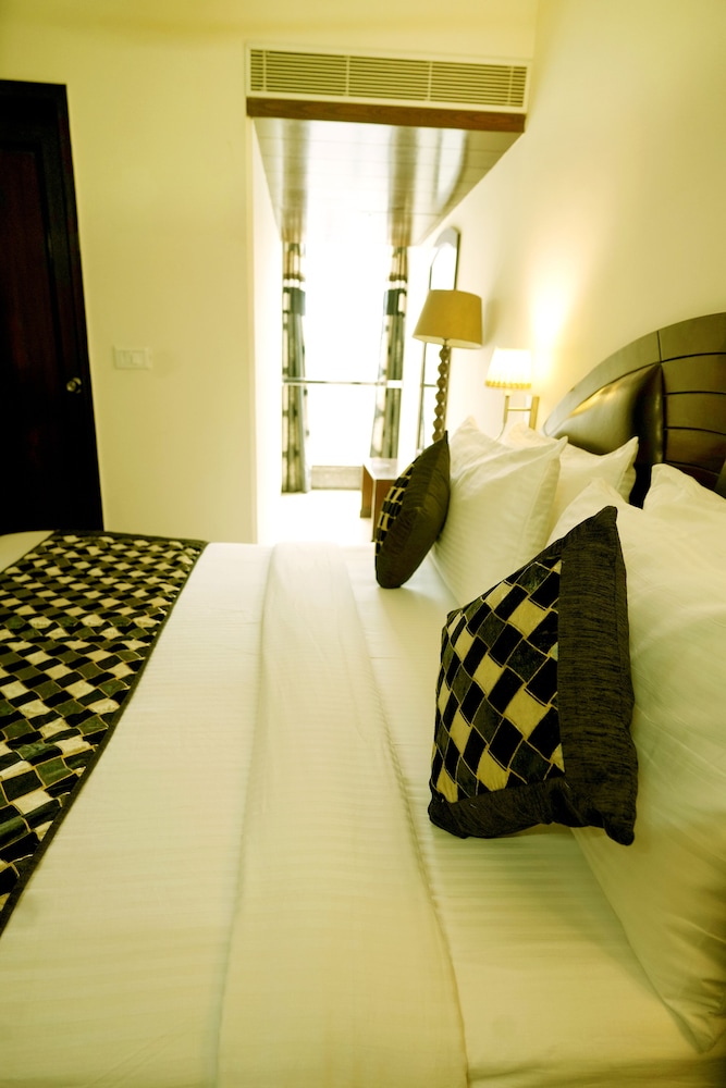 Hotel Singh Empire Dx 35/50
