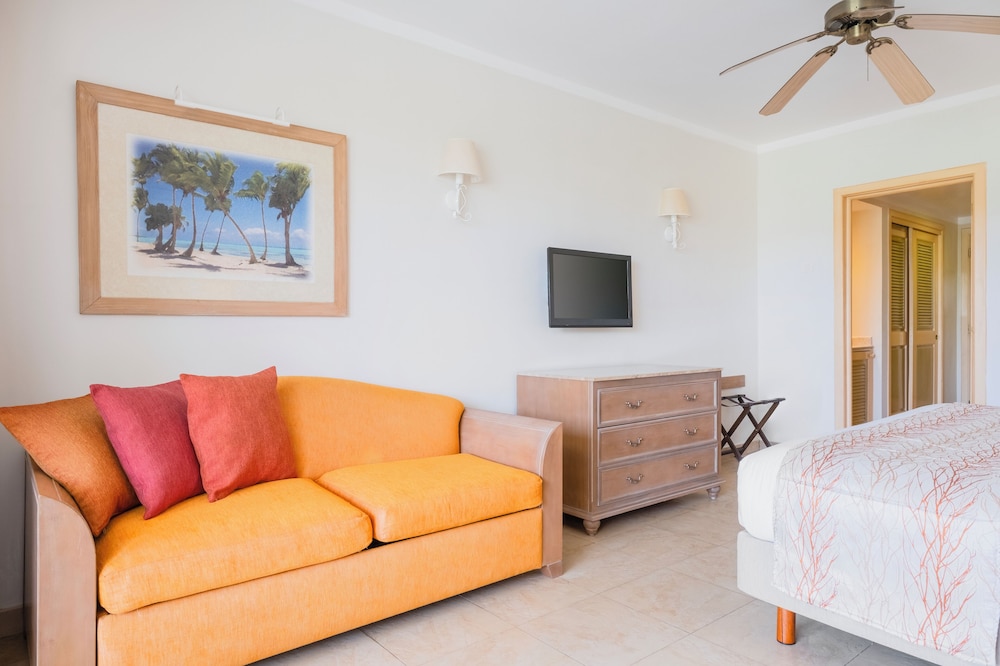 Iberostar Waves Rose Hall Beach All Inclusive 27/50